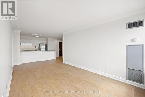 1514 - 15 North Park Road, Vaughan, ON - Indoor Photo Showing Other Room