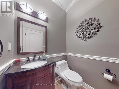 71 Glacier Court, Vaughan, ON - Indoor Photo Showing Bathroom