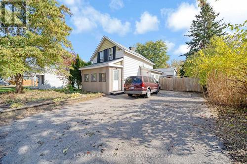 173 Barrie Road, Orillia, ON - Outdoor