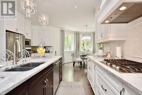 2 Sycamore Circle, Springwater, ON - Indoor Photo Showing Kitchen With Double Sink With Upgraded Kitchen