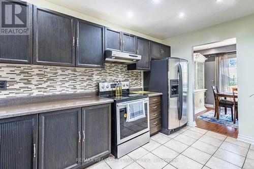 82 Festoon Place, Brampton, ON - Indoor Photo Showing Kitchen