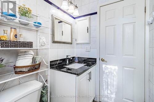 82 Festoon Place, Brampton, ON - Indoor Photo Showing Bathroom