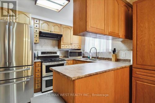 14 Oxenden Crescent, Toronto, ON - Indoor Photo Showing Kitchen With Double Sink