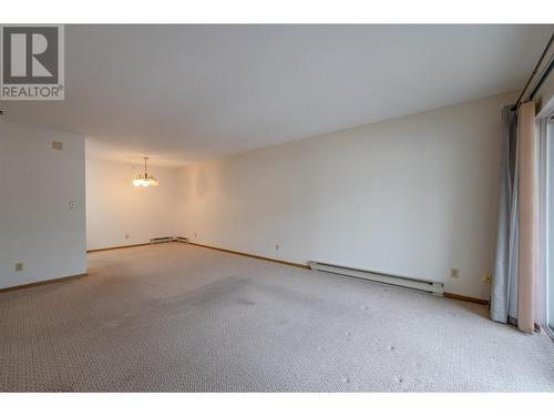 284 Yorkton Avenue Unit# 404, Penticton, BC - Indoor Photo Showing Other Room