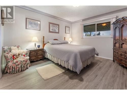 1410 Cedar Street Unit# 20, Okanagan Falls, BC - Indoor Photo Showing Bedroom