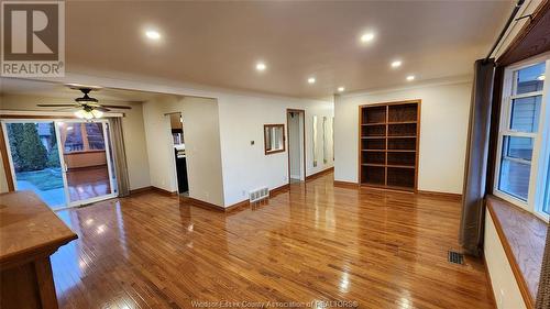 1050 Bartlet, Windsor, ON - Indoor Photo Showing Other Room