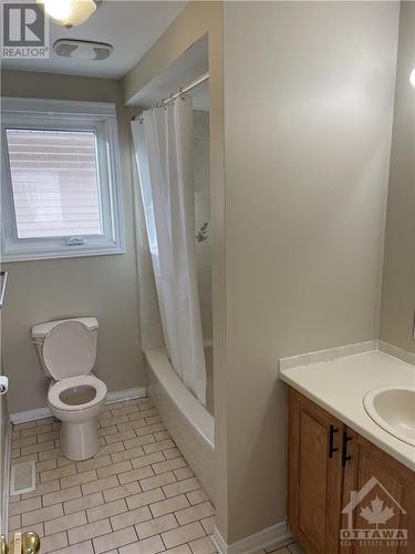 Upstairs Bathroom - 6 Pinetrail Crescent, Ottawa, ON - Indoor Photo Showing Bathroom