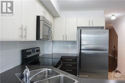 A - 4526 Innes Road, Ottawa, ON - Indoor Photo Showing Kitchen With Stainless Steel Kitchen With Double Sink