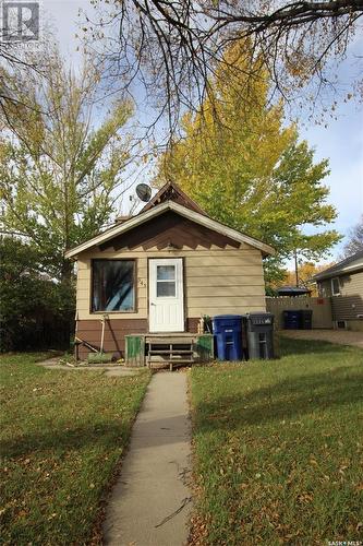 345 1St Street W, Shaunavon, SK - Outdoor