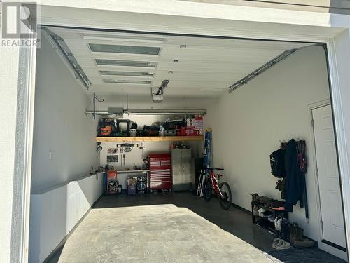 2786 Greenforest Crescent, Prince George, BC - Indoor Photo Showing Garage