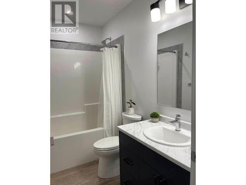 2786 Greenforest Crescent, Prince George, BC - Indoor Photo Showing Bathroom