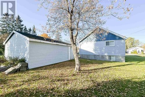 76 Elmwood Ave, Sault Ste. Marie, ON - Outdoor