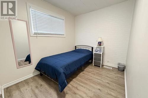 76 Elmwood Ave, Sault Ste. Marie, ON - Indoor Photo Showing Bedroom