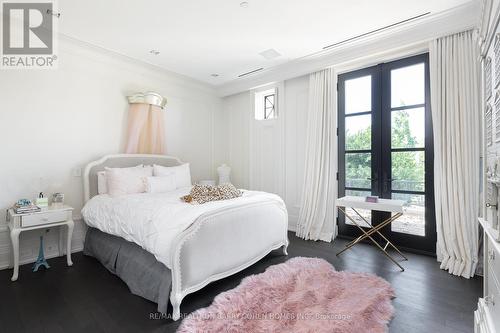 17 Ardwold Gate, Toronto, ON - Indoor Photo Showing Bedroom