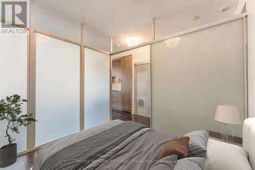 4206 - 426 University Avenue, Toronto, ON - Indoor Photo Showing Bedroom