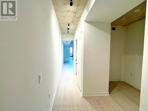 612 - 195 Mccaul Street, Toronto, ON - Indoor Photo Showing Other Room