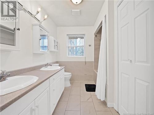 280 Murray Road, Moncton, NB - Indoor Photo Showing Bathroom