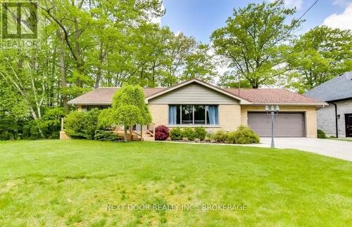 1 Highland Drive, Tillsonburg, ON - Outdoor With Facade