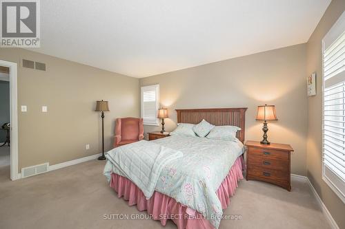 30 - 505 Cranbrook Road, London, ON - Indoor Photo Showing Bedroom