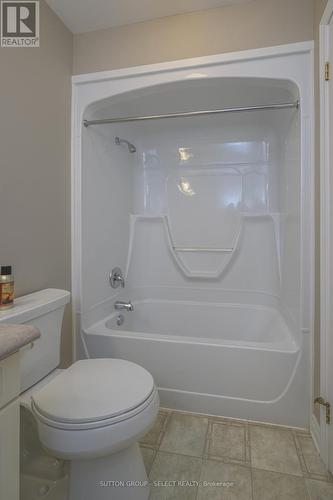 30 - 505 Cranbrook Road, London, ON - Indoor Photo Showing Bathroom