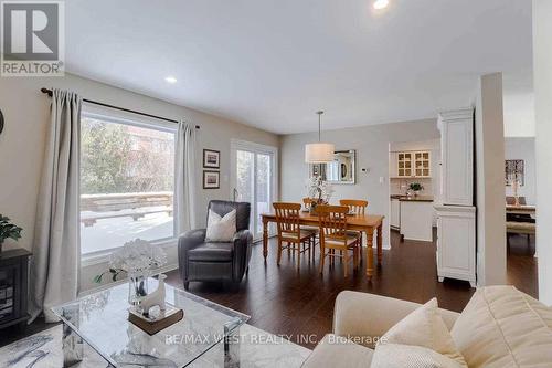 Main - 84 Mullis Crescent, Brampton, ON - Indoor Photo Showing Living Room