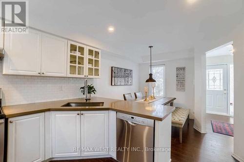 Main - 84 Mullis Crescent, Brampton, ON - Indoor Photo Showing Kitchen