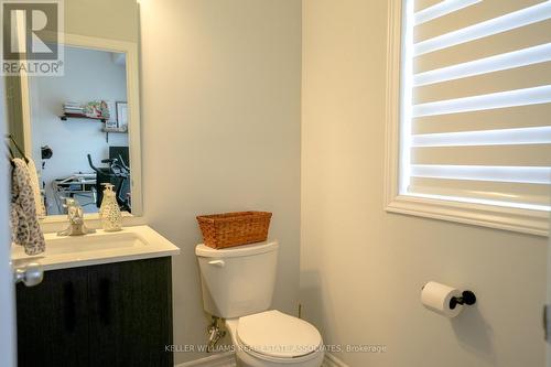 5 - 314 Equestrian Way, Cambridge, ON - Indoor Photo Showing Bathroom