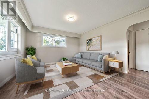 5400 Regional 18 Road, Clarington, ON - Indoor Photo Showing Living Room