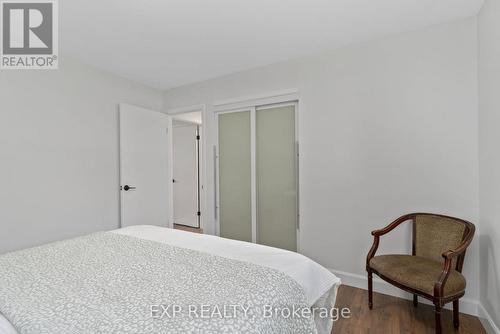 13481 Loyalist Parkway, Prince Edward County (Picton), ON - Indoor Photo Showing Bedroom