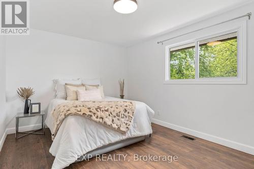 13481 Loyalist Parkway, Prince Edward County (Picton), ON - Indoor Photo Showing Bedroom