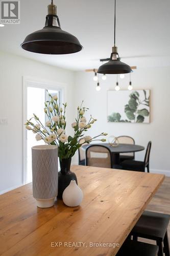 13481 Loyalist Parkway, Prince Edward County (Picton), ON - Indoor Photo Showing Dining Room