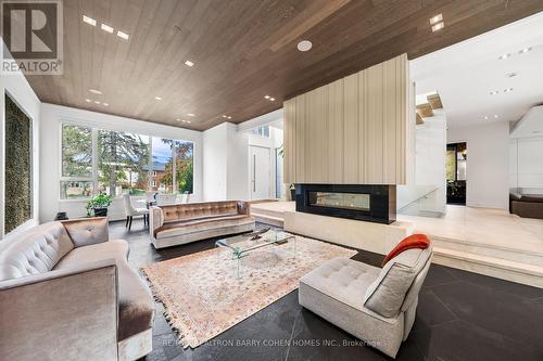 67 Lake Promenade, Toronto, ON - Indoor Photo Showing Living Room With Fireplace