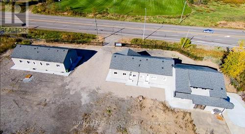 4049 Hwy 6, Hamilton, ON - Outdoor