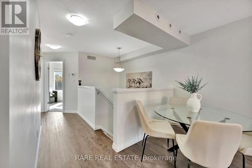 B14 - 24 Morrison Road, Kitchener, ON - Indoor Photo Showing Dining Room