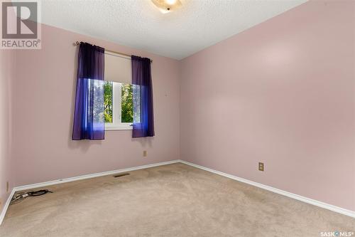 134 Houston Road, Regina, SK - Indoor Photo Showing Other Room