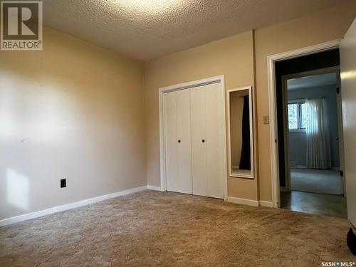 214 10Th Avenue W, Melville, SK - Indoor Photo Showing Other Room