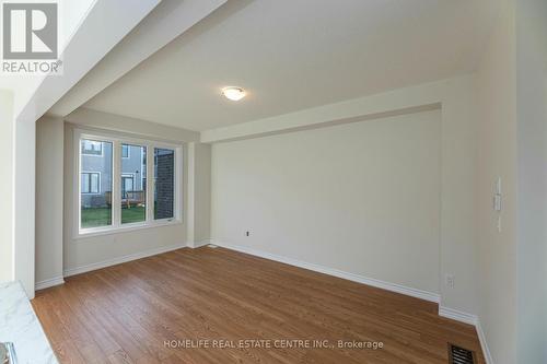 10 Rochester Drive, Barrie, ON - Indoor Photo Showing Other Room