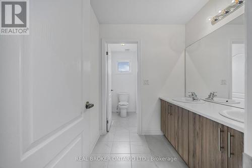 3033 Sierra Drive, Orillia, ON - Indoor Photo Showing Bathroom