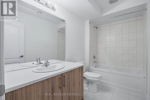 3033 Sierra Drive, Orillia, ON - Indoor Photo Showing Bathroom