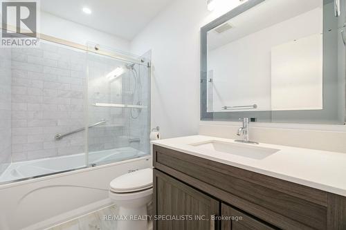 43 - 3600 Colonial Drive, Mississauga, ON - Indoor Photo Showing Bathroom