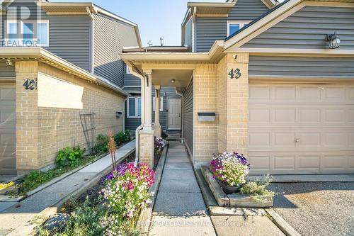 43 - 3600 Colonial Drive, Mississauga, ON - Outdoor With Exterior