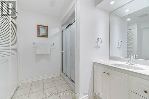 43 - 3600 Colonial Drive, Mississauga, ON - Indoor Photo Showing Bathroom