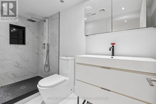 79 Rangoon Road, Toronto, ON - Indoor Photo Showing Bathroom