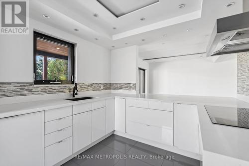 79 Rangoon Road, Toronto, ON - Indoor Photo Showing Kitchen