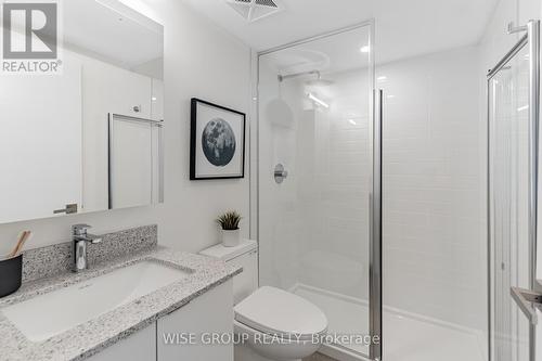 530 - 500 Wilson Avenue, Toronto, ON - Indoor Photo Showing Bathroom