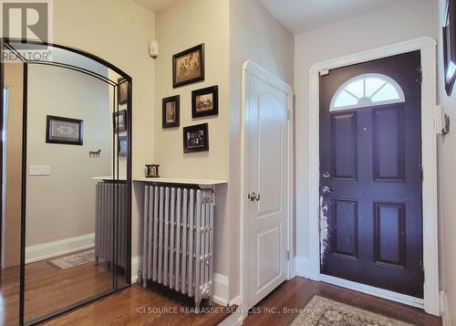 Upper - 687 Glencairn Avenue, Toronto, ON - Indoor Photo Showing Other Room