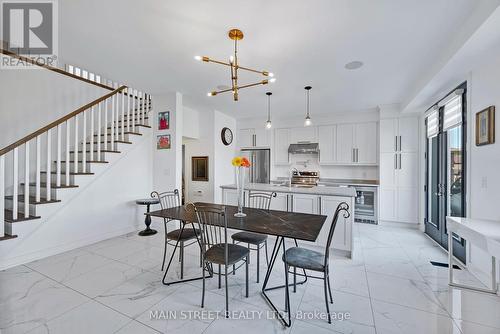 829 Elvidge Trail, Newmarket, ON - Indoor Photo Showing Dining Room