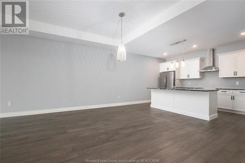 182 Mclellan, Amherstburg, ON - Indoor Photo Showing Kitchen