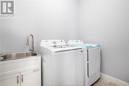 182 Mclellan, Amherstburg, ON - Indoor Photo Showing Laundry Room