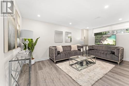 17 Wyvern Road, Toronto, ON - Indoor Photo Showing Living Room